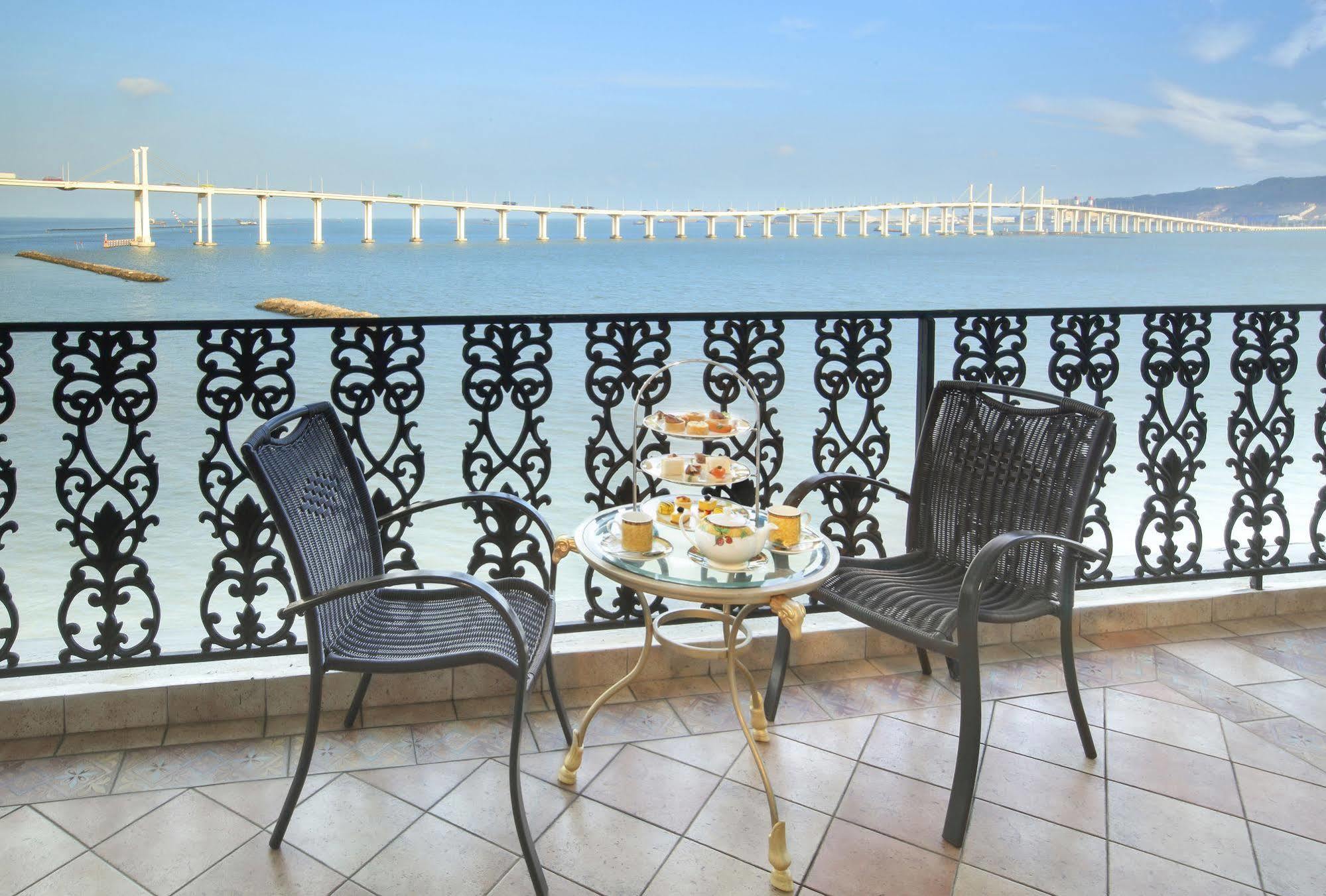 Rocks Hotel Macau Exterior photo
