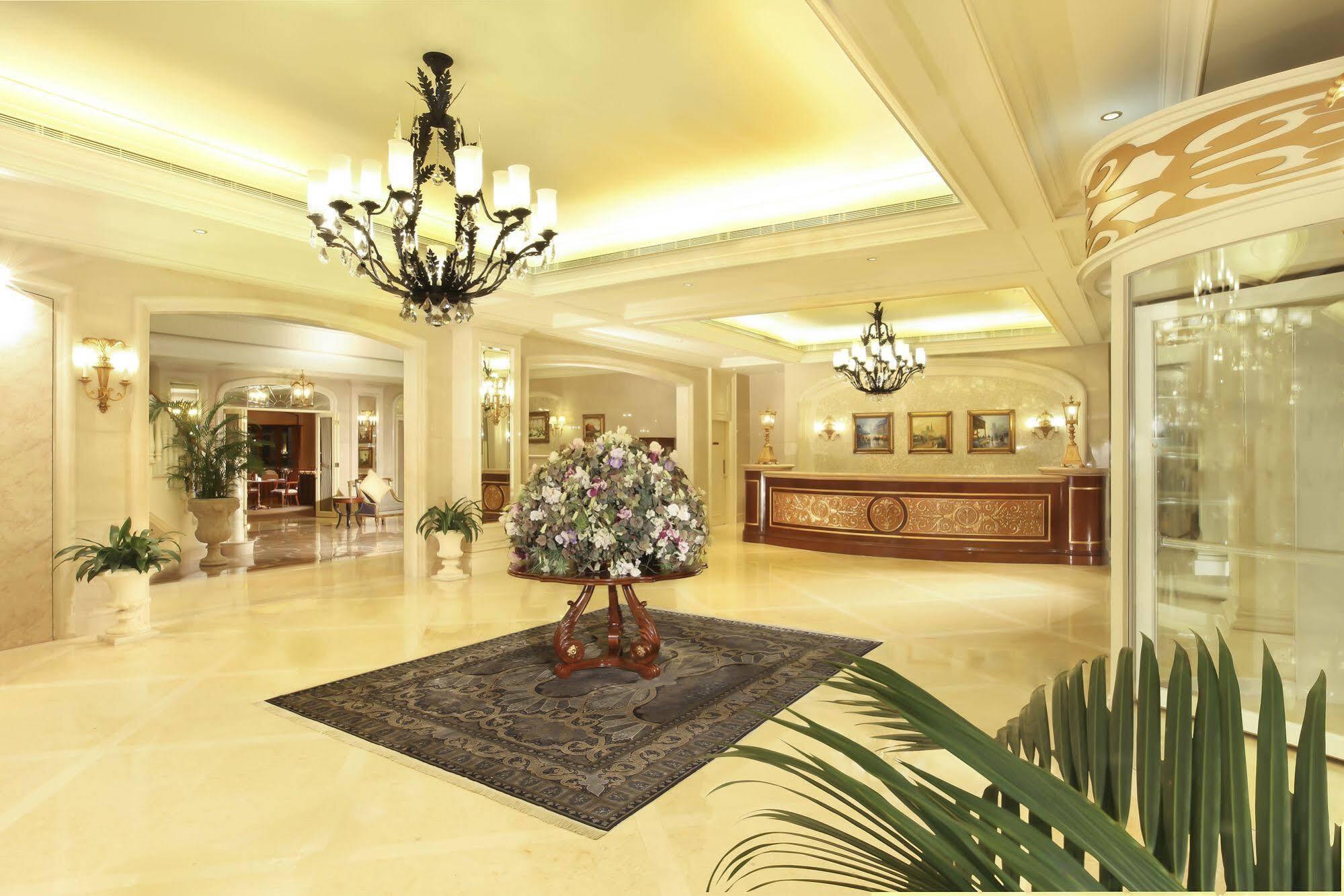 Rocks Hotel Macau Exterior photo